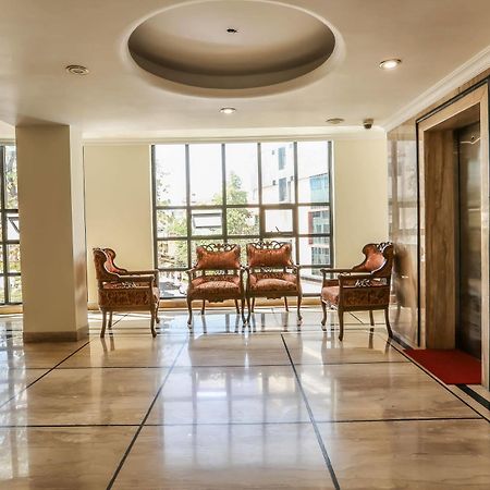Grand Inn Bangalore Bagian luar foto